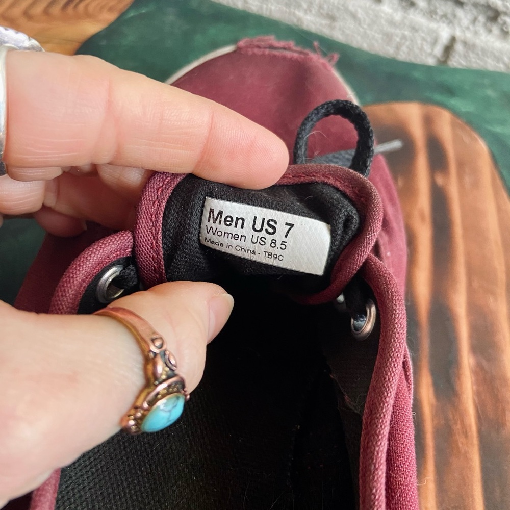 Lo Pro Vans - Picture 4 of 4
